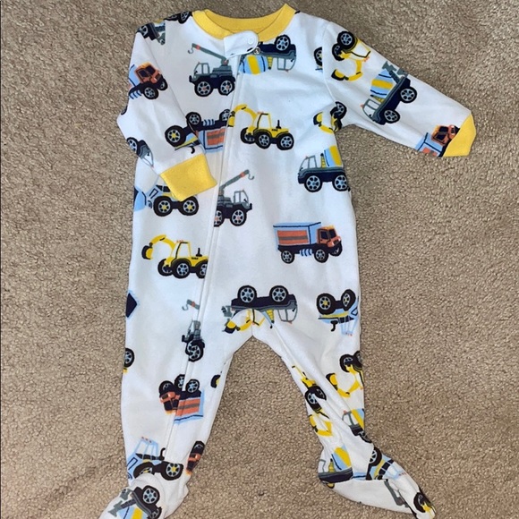 Zip Up/Button Sleep & Play Bundle | 6 MONTHS - Picture 3 of 9